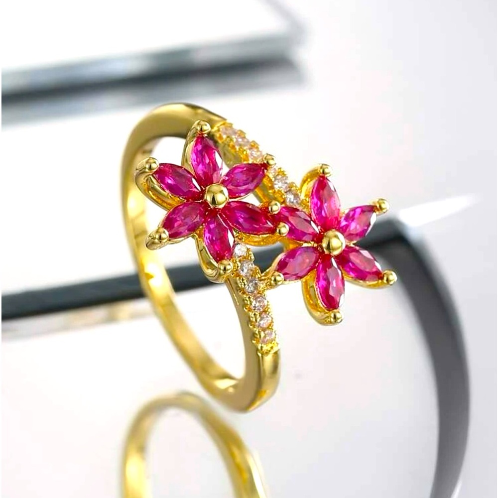 NWOT - Pink Cubic Zirconia Flower Decor Wrap Ring 💍🌸